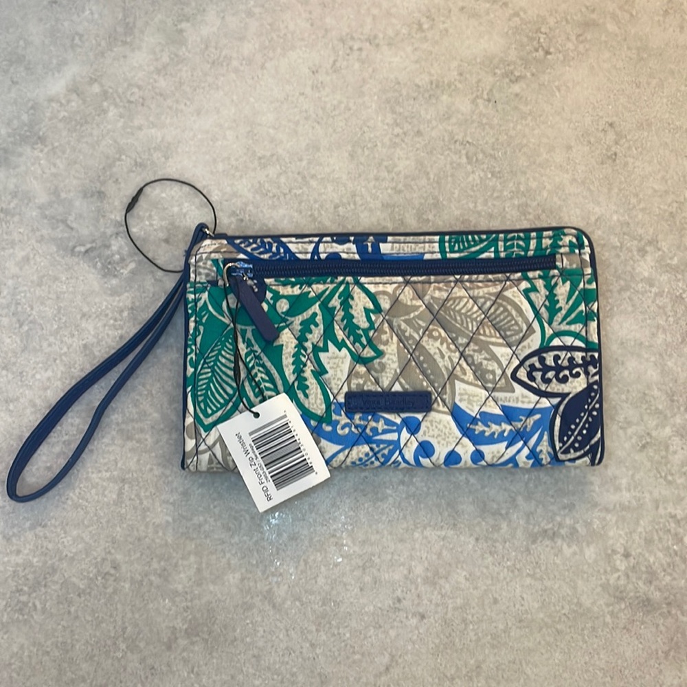 Vera Bradley Front Zip Wristlet